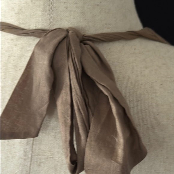 BCBG PARIS Elegant but Halter Maxi Dress in Brown and Teal, size 12 - Picture 8 of 11